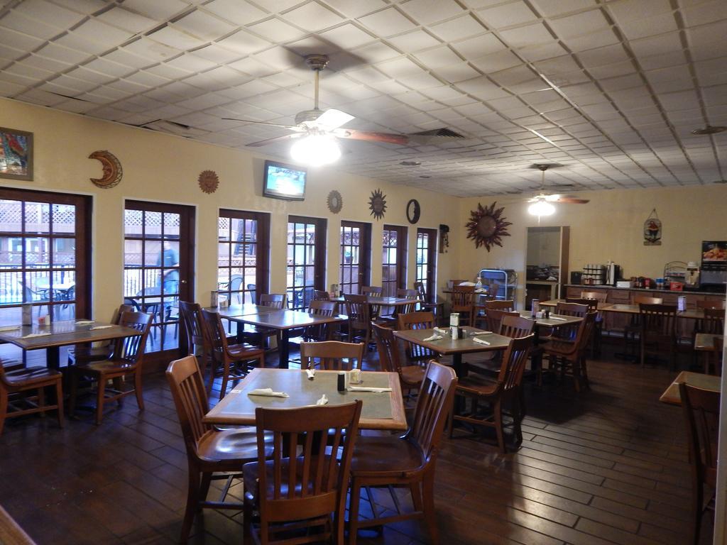Quality Inn Chickasha Exterior photo
