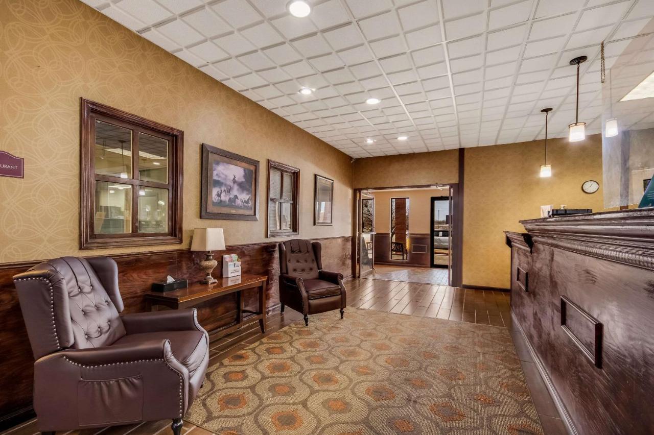 Quality Inn Chickasha Exterior photo
