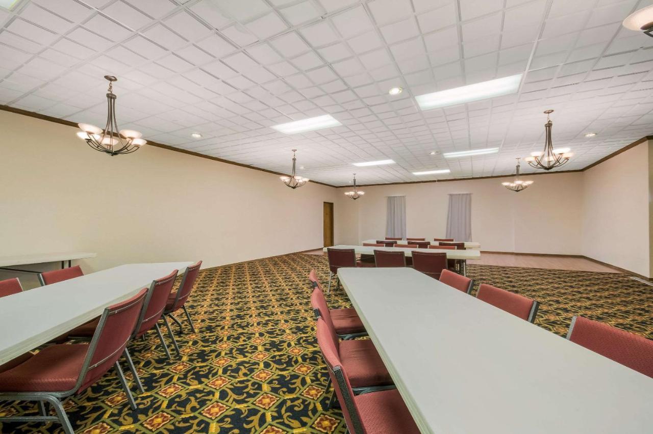 Quality Inn Chickasha Exterior photo
